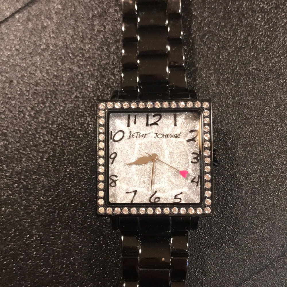 Watch - image 1